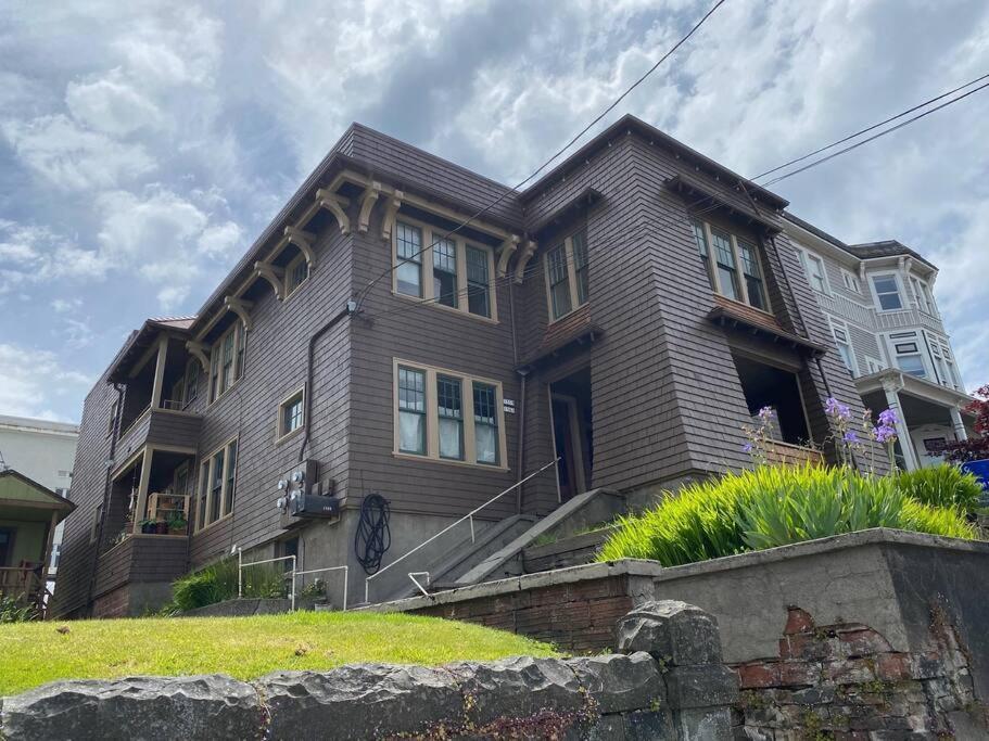 Historic Downtown Riverview Flat, No 3 Astoria Exterior foto